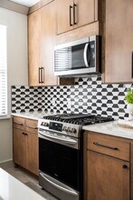 1801 NW 39th St in Oklahoma City, OK - Building Photo - Building Photo