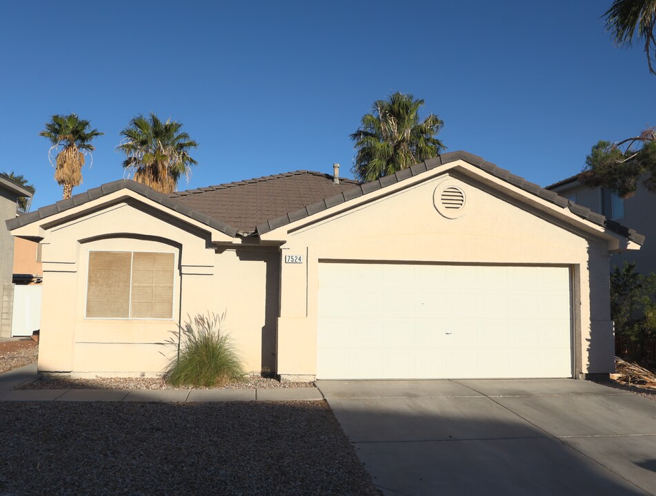 7524 Flat Rock St in Las Vegas, NV - Foto de edificio