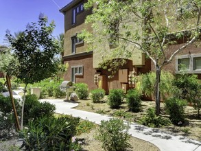 Trellis Park at Cheyenne in Las Vegas, NV - Building Photo - Building Photo