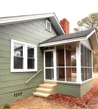 140 Gardner Dr in Hartsville, SC - Building Photo - Building Photo