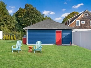 5 Pearl St, Unit 1 in Groton, CT - Building Photo - Building Photo