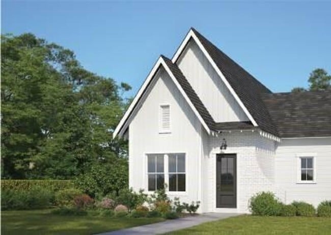 Available Fall 2025! in Opelika, AL - Building Photo - Building Photo