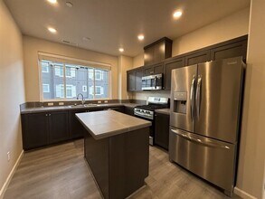 14233 SW 169th Ave in Tigard, OR - Building Photo - Building Photo