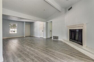 1602 Pilot Way in Garland, TX - Building Photo - Building Photo