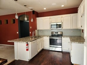 6446 Cedar Ranch Dr in Citrus Heights, CA - Building Photo - Building Photo