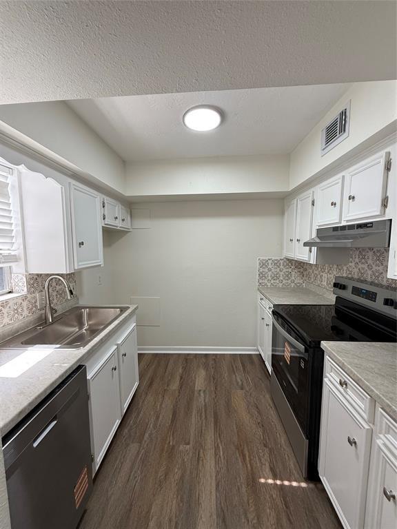 property at 503 Park Ln
