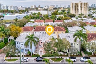 912 NE 17th Way in Fort Lauderdale, FL - Building Photo - Building Photo