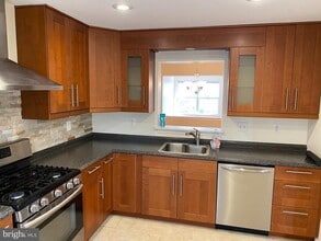 4666 Louise St Claire Dr in Doylestown, PA - Building Photo - Building Photo