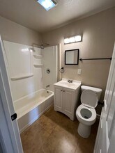 304 N Sierra Vista Ave in Fresno, CA - Building Photo - Building Photo