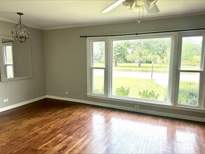1307 Aldridge St in Commerce, TX - Building Photo - Building Photo