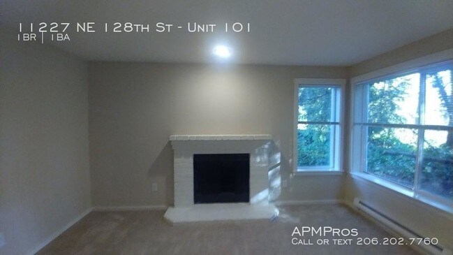11227 NE 128th St in Kirkland, WA - Building Photo - Building Photo