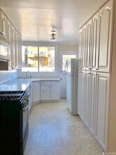 1825 9th Ave in San Francisco, CA - Building Photo - Building Photo