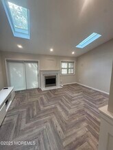 35 Chestnut Way in Englishtown, NJ - Building Photo - Building Photo