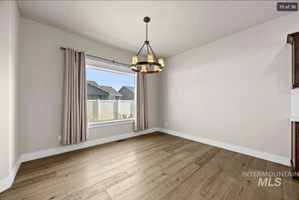 337 Orchid Ave in Fruitland, ID - Building Photo - Building Photo