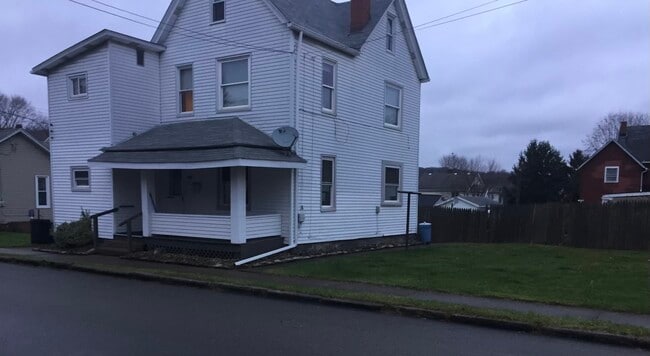 117 N 6th Ave, Unit 1ST FLOOR