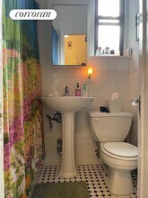 97 Perry St in New York, NY - Building Photo - Building Photo