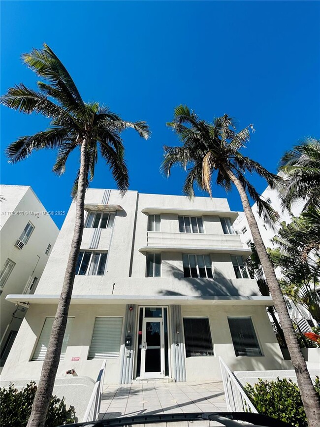 property at 3710 Collins Ave