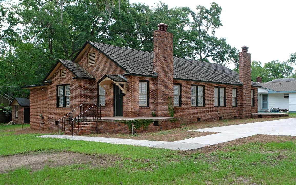 1211 Terrace St in Tallahassee, FL - Foto de edificio