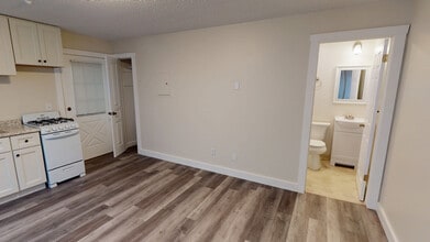 187 West St, Unit 4 in Hatfield, MA - Building Photo - Building Photo