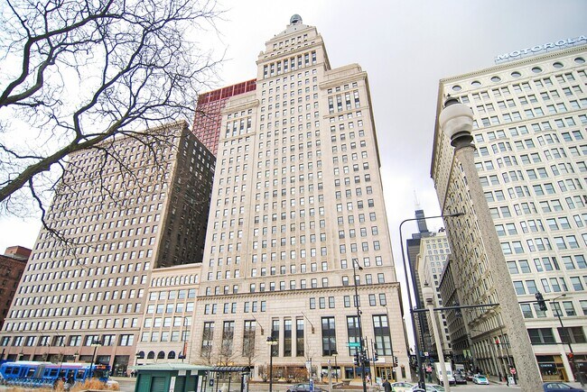 property at 310 S Michigan Ave