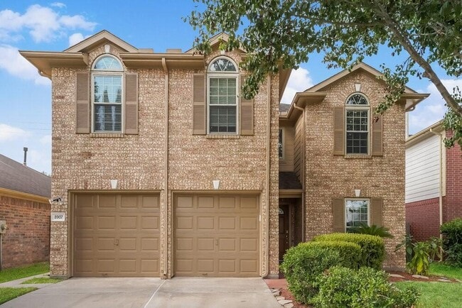 property at 8907 Aspen Pl Dr
