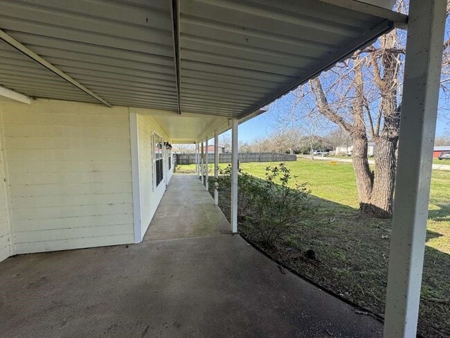 property at 3 John Kay Rd