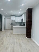 36-29 29th St-Unit -1 in Queens, NY - Building Photo - Building Photo