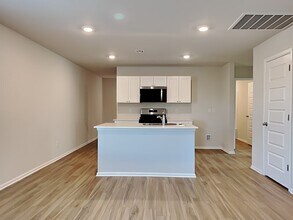 14233 Trickling Wy in Piedmont, OK - Building Photo - Building Photo