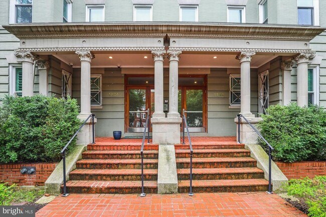 property at 1324 Euclid St NW
