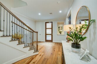 1224 Mosaico Ln in Houston, TX - Building Photo - Building Photo