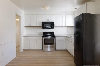 1623 Van Buren Ave in Fayetteville, NC - Building Photo - Building Photo