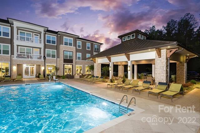 9550 Community Commons Ln in Charlotte, NC - Building Photo