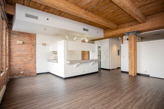 Nettleton Commons Apartments in Syracuse, NY - Building Photo - Building Photo