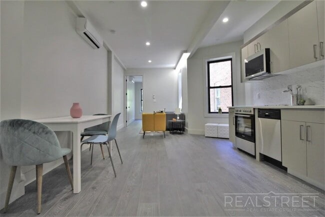 1259 Lincoln Pl in Brooklyn, NY - Building Photo - Building Photo