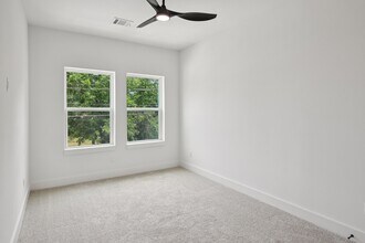 6735 Liverpool St in Houston, TX - Building Photo - Building Photo