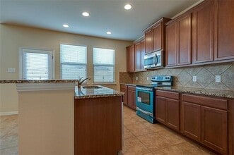 4132 William Dehaes Dr in Irving, TX - Building Photo - Building Photo