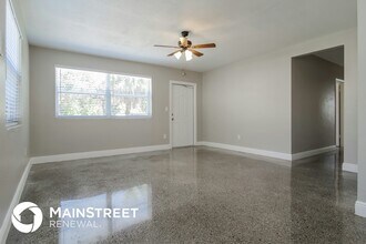 800 N 64th Ave in Hollywood, FL - Building Photo - Building Photo