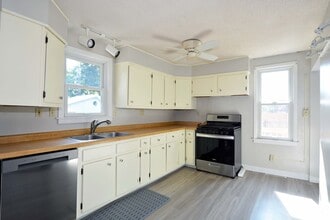 1702 Dayton Ave in St. Paul, MN - Building Photo - Building Photo