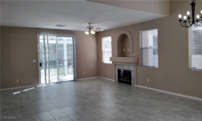 8917 Picket Fence Ave in Las Vegas, NV - Building Photo - Building Photo