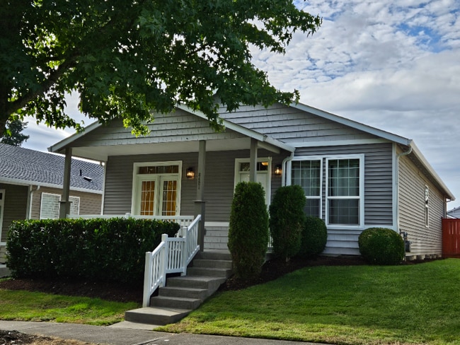 8421 16th Ave SE in Olympia, WA - Building Photo - Building Photo