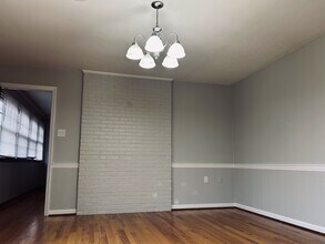 413 Briarmont Dr in Winchester, VA - Building Photo - Building Photo