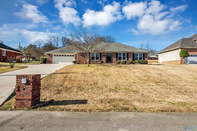 212 Warfe Ct in Huntsville, AL - Building Photo - Building Photo