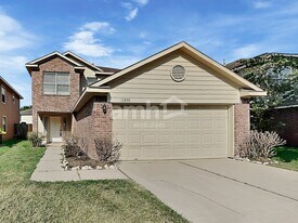 11830 Rolling Stream Dr in Tomball, TX - Building Photo