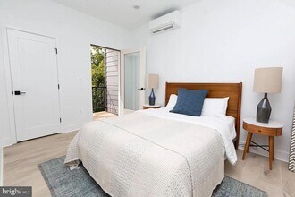 1617 Eastern Ave in Baltimore, MD - Building Photo - Building Photo