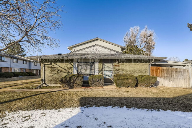 property at 1199 S Troy St