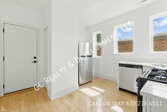 1928 W 21st St in Chicago, IL - Building Photo - Building Photo