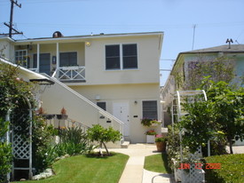 917 15th St, Unit E in Santa Monica, CA - Building Photo