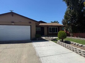 2333 Palmira Way in San Jose, CA - Building Photo