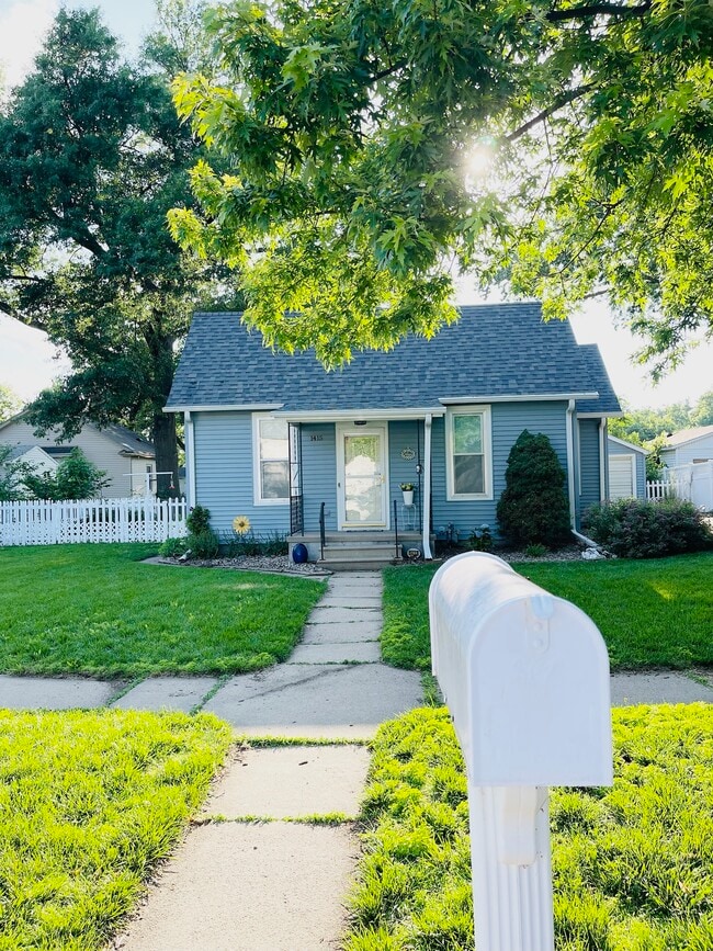 property at 1415 N D St