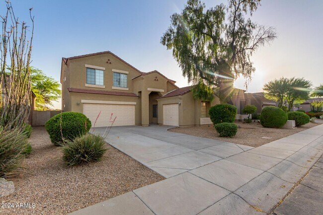 34026 N 43rd St in Cave Creek, AZ - Building Photo - Building Photo